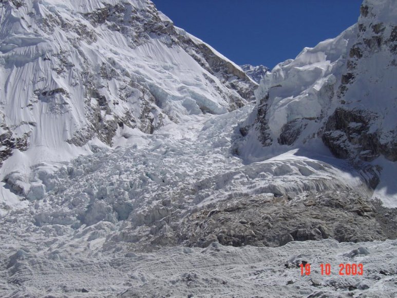 Everest BC-44.jpg